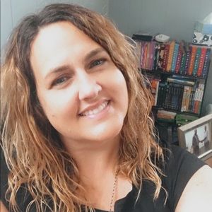 Meet your Posher, Melanie